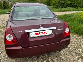2010 Vortex Estina I, красный, 350000 рублей, вид 4