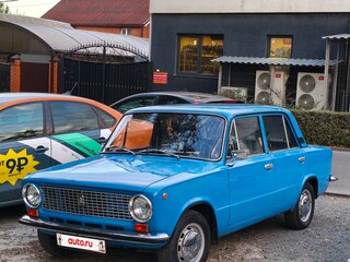 1985 Lada (ВАЗ) 21011, синий, 160000 рублей, вид 4