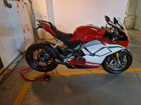 2018 Ducati Panigale V4, красный, 3990000 рублей - вид 6