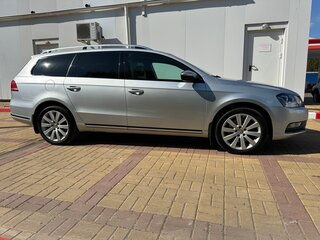 2011 Volkswagen Passat B7, серебристый, 1350000 рублей, вид 3