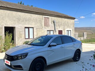 2021 Lada (ВАЗ) Vesta I, белый, 900000 рублей, вид 4