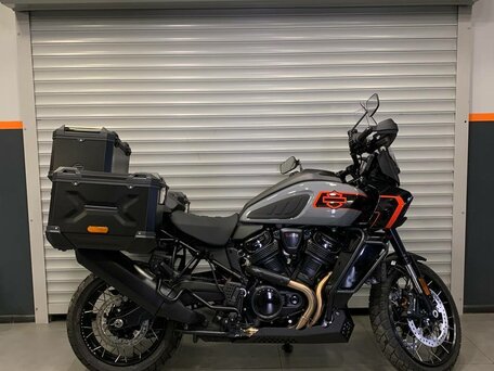 2026 Harley-Davidson Pan America Limited, серый, 3500000 рублей, вид 2
