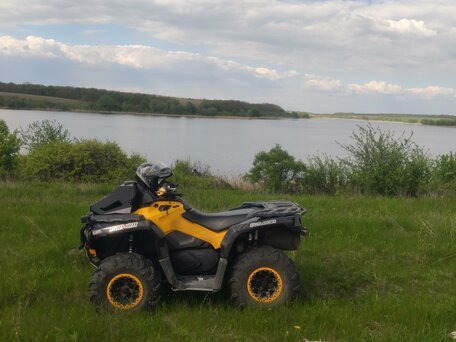 2013 BRP Can-Am Outlander 1000, жёлтый, 1050000 рублей, вид 3