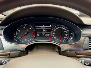 2012 Audi A6 IV (C7), чёрный, 1600000 рублей, вид 3