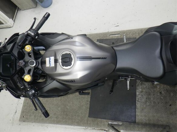 2025 Kawasaki Versys 650, зелёный, 1000000 рублей - вид 19
