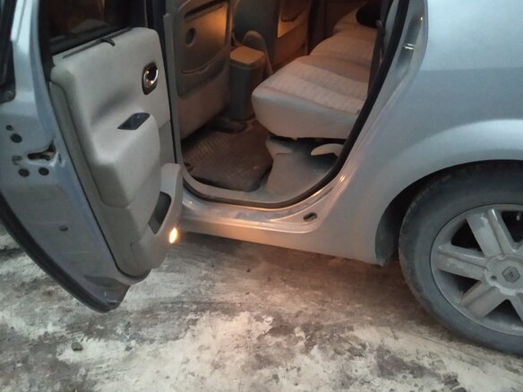 2005 Renault Scenic II, бежевый - вид 5