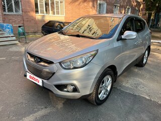 2013 Hyundai ix35 I, серебристый, 1050000 рублей, вид 1