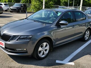 2019 Skoda Octavia III (A7) Рестайлинг, серый, 2100000 рублей, вид 1
