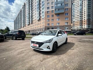 2020 Hyundai Solaris II Рестайлинг, белый, 660000 рублей, вид 2