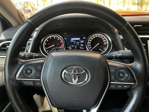 2019 Toyota Camry VIII (XV70), серый - вид 10