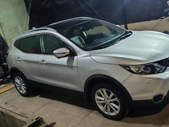 2018 Nissan Qashqai II, серебристый, 2100000 рублей - вид 1