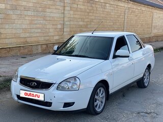 2017 Lada (ВАЗ) Priora I Рестайлинг, белый, 570000 рублей, вид 1