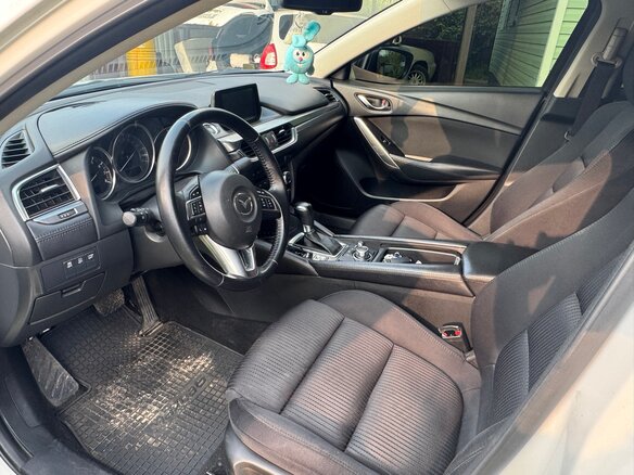 2016 Mazda 6 III (GJ) Рестайлинг, белый, 2250000 рублей - вид 9