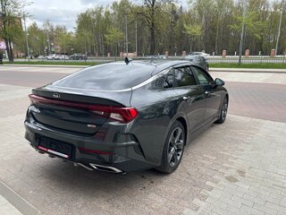 2020 Kia K5 III, серый, 2650000 рублей, вид 3