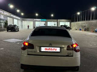 2012 Citroen C5 II, белый, 620000 рублей, вид 4