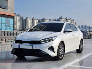 2022 Kia K3 II Рестайлинг, белый, 1538000 рублей, вид 1