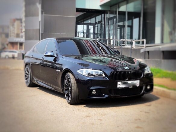 2016 BMW 5 серии 528i xDrive VI (F10/F11/F07) Рестайлинг, чёрный, 2650000 рублей - вид 2
