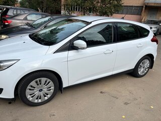 2016 Ford Focus III Рестайлинг, белый, 810000 рублей, вид 4