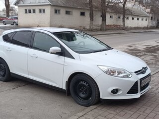 2012 Ford Focus III, белый, 1390000 рублей, вид 3