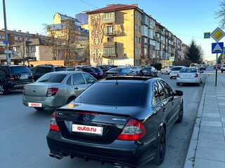 2008 Mercedes-Benz E-Класс 500 III (W211, S211) Рестайлинг, чёрный, 1980000 рублей, вид 5