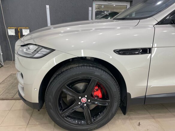 2017 Jaguar F-Pace I, бежевый, 3800000 рублей - вид 7
