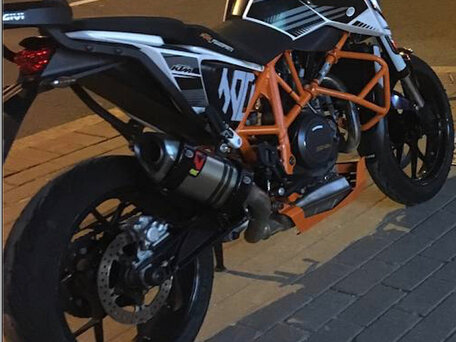 2013 KTM 690 Duke R, чёрный, 450000 рублей, вид 1