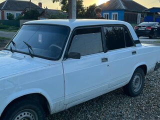 1998 Lada (ВАЗ) 2107, белый, 90000 рублей, вид 4