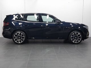 2025 BMW X3 Long 30L xDrive IV (G45/G48), чёрный, 7150000 рублей, вид 3