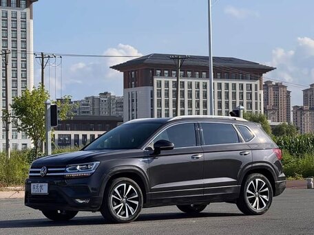 Volkswagen Tharu I