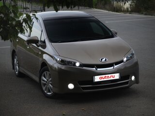 2009 Toyota Wish II, коричневый, 1150000 рублей, вид 1