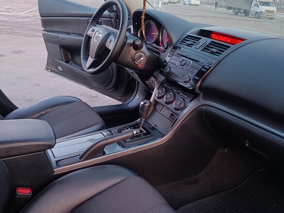 2011 Mazda 6 II (GH) Рестайлинг, зелёный, 1130000 рублей - вид 10