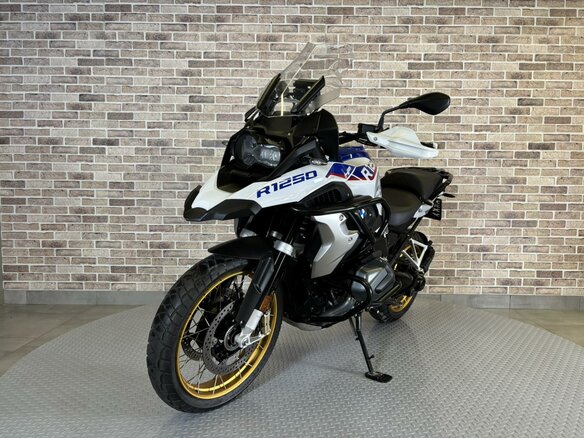 2020 BMW R 1250 GS, белый, 1420000 рублей - вид 1