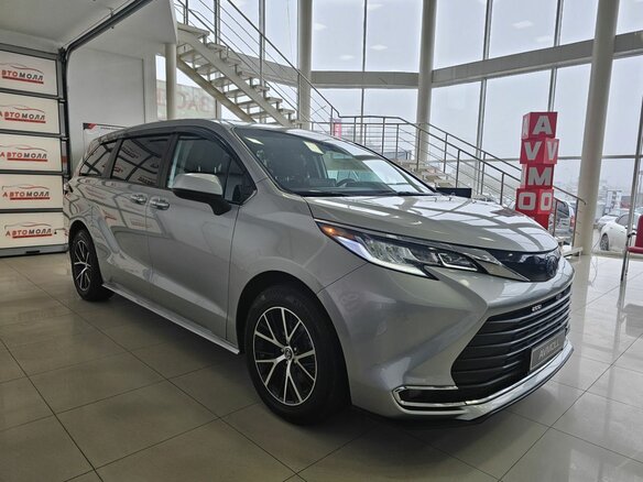 2022 Toyota Sienna IV, серый, 4299000 рублей - вид 5