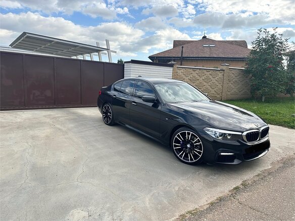 2017 BMW 5 серии 520d VII (G30/G31/G38), чёрный, 2990000 рублей - вид 19