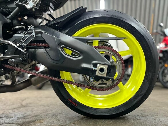 2017 Yamaha MT-10, серый, 1280000 рублей - вид 35