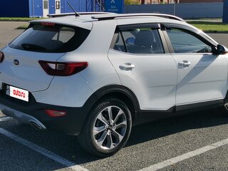 2019 Kia Stonic I, белый, 1700000 рублей, вид 5