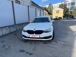 2017 BMW 5 серии 520d VII (G30/G31/G38), белый, 2350000 рублей, вид 1