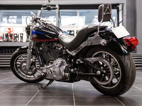 2019 Harley-Davidson Low Rider, чёрный, 1390000 рублей - вид 3