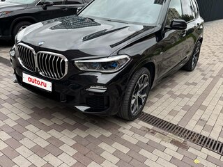 2020 BMW X5 30d IV (G05/G18), чёрный, 7700000 рублей, вид 2