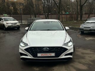 2020 Hyundai Sonata VIII (DN8), белый, 2000000 рублей, вид 4