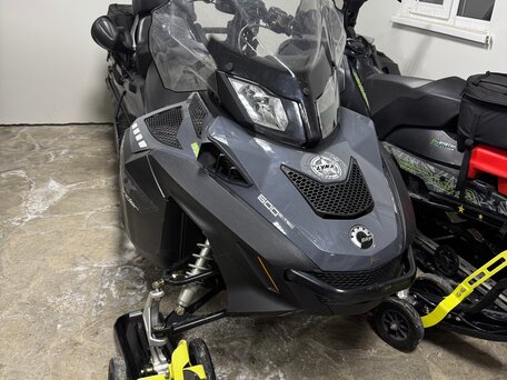 2013 BRP Lynx Commander 600, серый, 1040000 рублей, вид 1