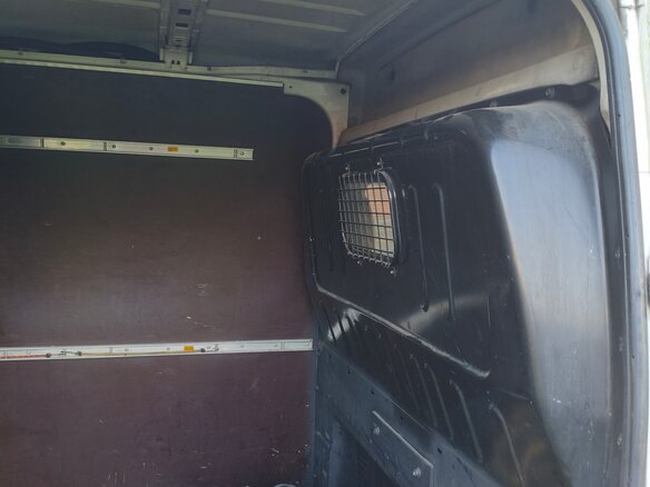 2009 Ford Transit, белый, 750000 рублей - вид 29