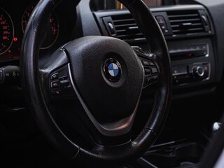 2012 BMW 1 серии 118i II (F20/F21), белый, 1000000 рублей, вид 5