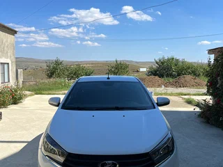 2021 Lada (ВАЗ) Vesta I, белый, 900000 рублей, вид 2
