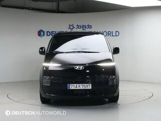 2025 Hyundai Staria I, чёрный, 4310000 рублей, вид 2