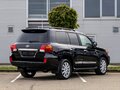 2013 Toyota Land Cruiser 200 Series Рестайлинг 1, чёрный, 2895000 рублей - вид 5