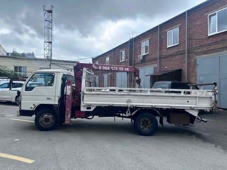 1987 Mazda Titan, белый, 2200000 рублей, вид 3