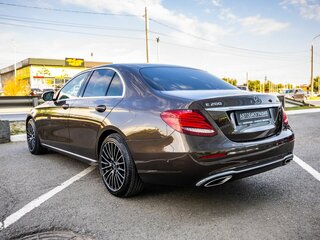 2016 Mercedes-Benz E-Класс 200 V (W213, S213, C238), коричневый, 2188000 рублей, вид 5