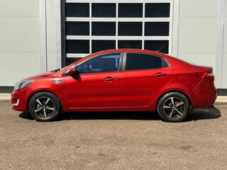 2013 Kia Rio 5-speed III, красный, 629000 рублей, вид 2