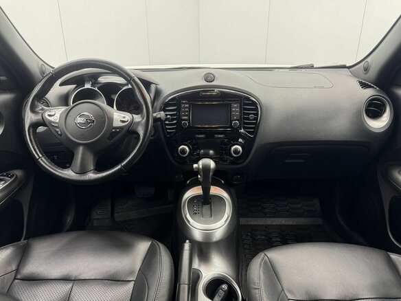 2017 Nissan Juke I Рестайлинг, белый, 1500000 рублей - вид 10